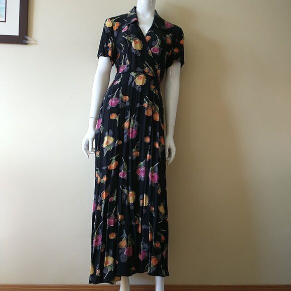 Expo Dresses & Skirts - VTG Expo Maxi Wrap Dress 6 Black Floral Short Sleeve Made In USA Cottagecore 80s